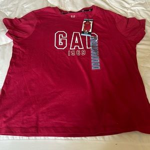 New Gap t-shirt